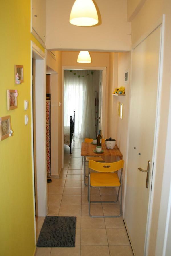 Cosy Apartment By The Sea Metamórfosi Extérieur photo